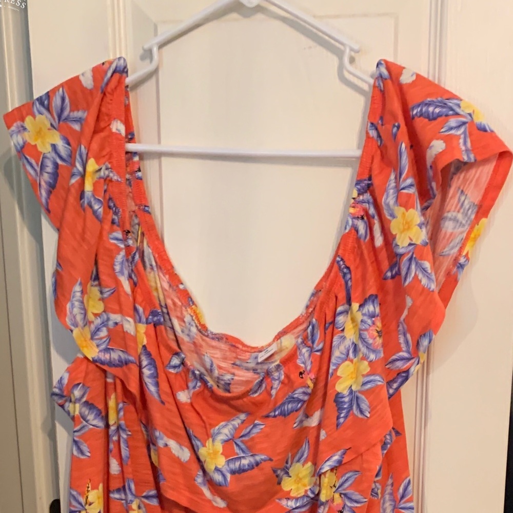 Off Shoulder Tee